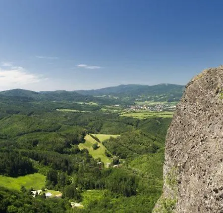 Mladost Remata 3*